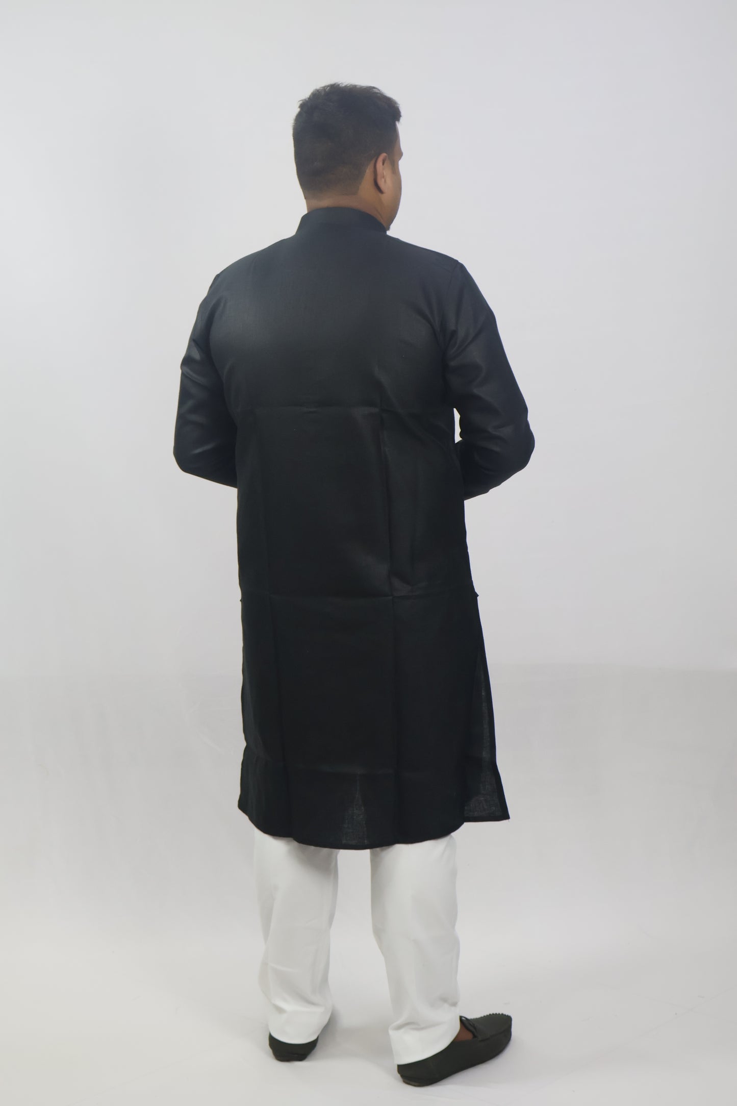 BLOSSOM MEN'S KURTA BLACK