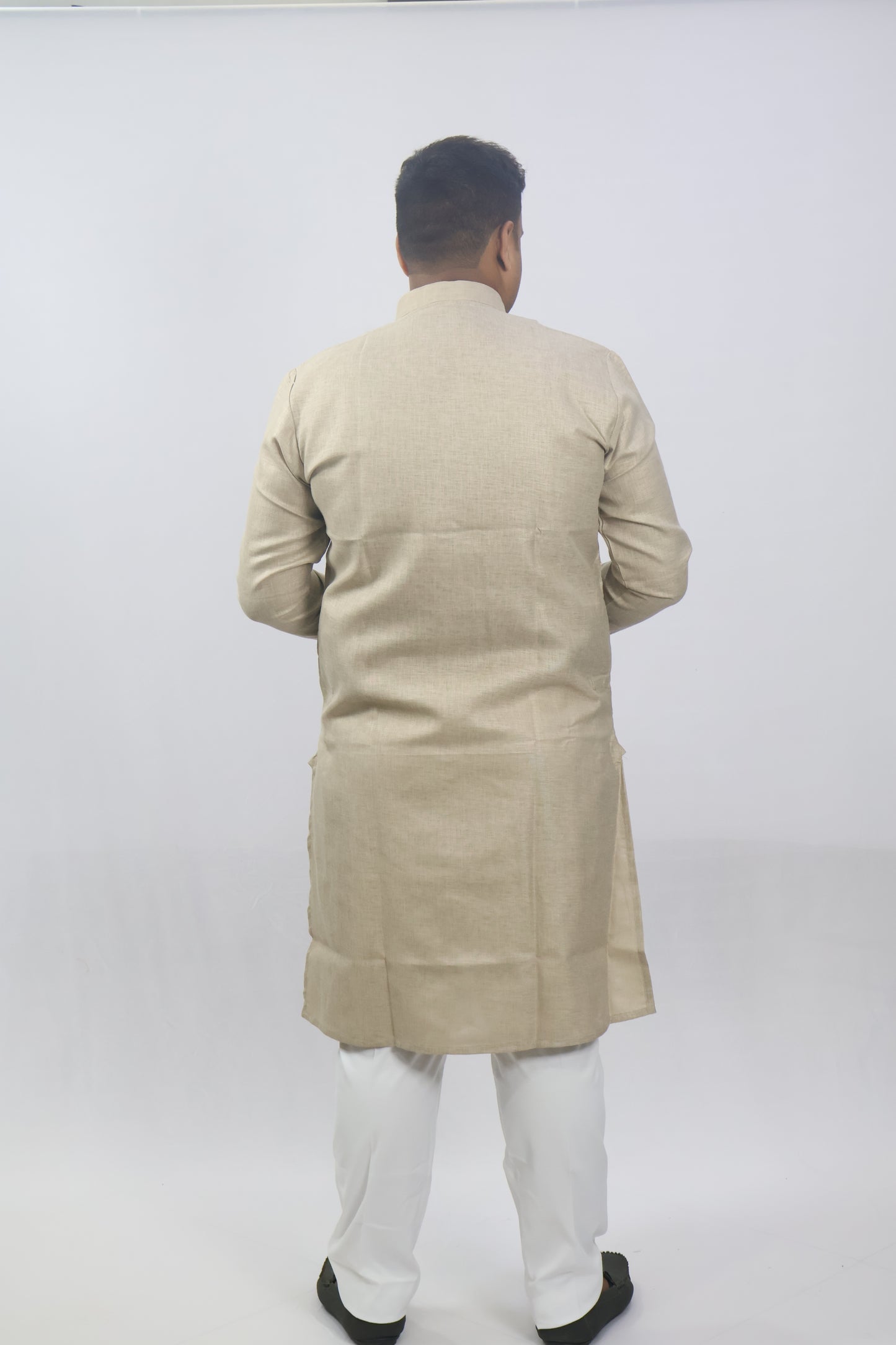 BLOSSOM MEN'S KURTA JUTE