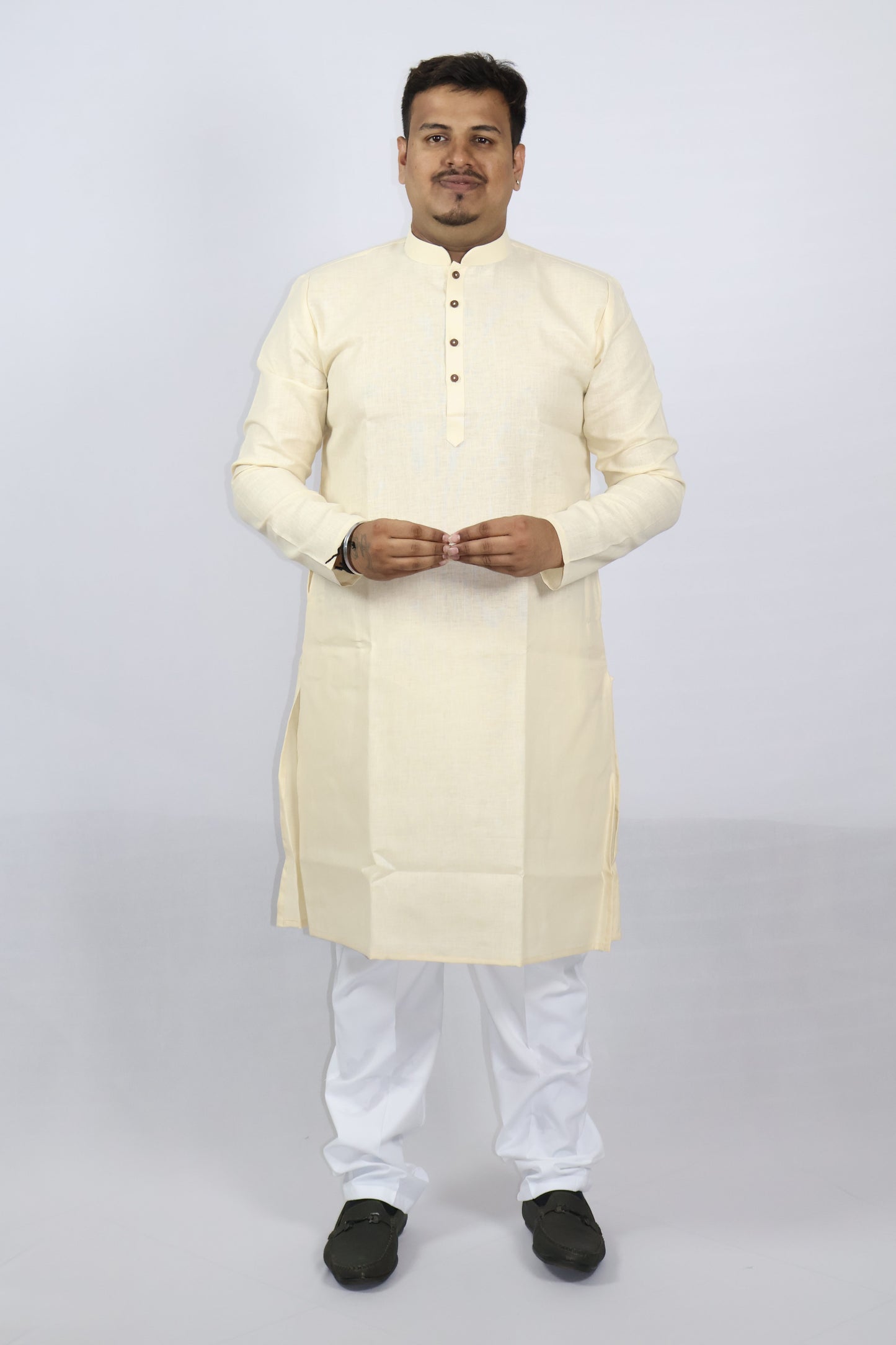 BLOSSOM MEN'S KURTA CREAM