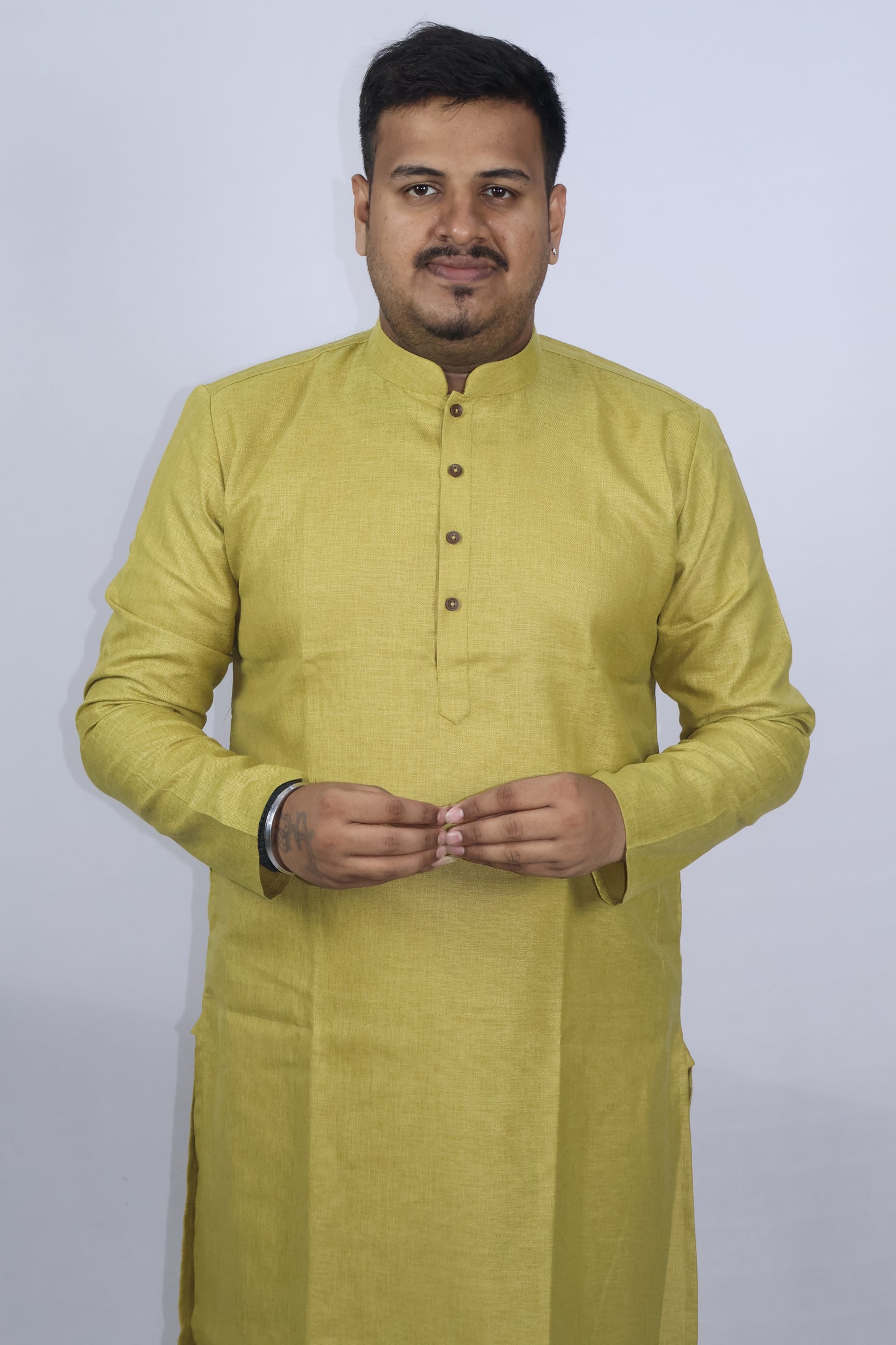BLOSSOM MEN'S KURTA MEHENDI GREEN