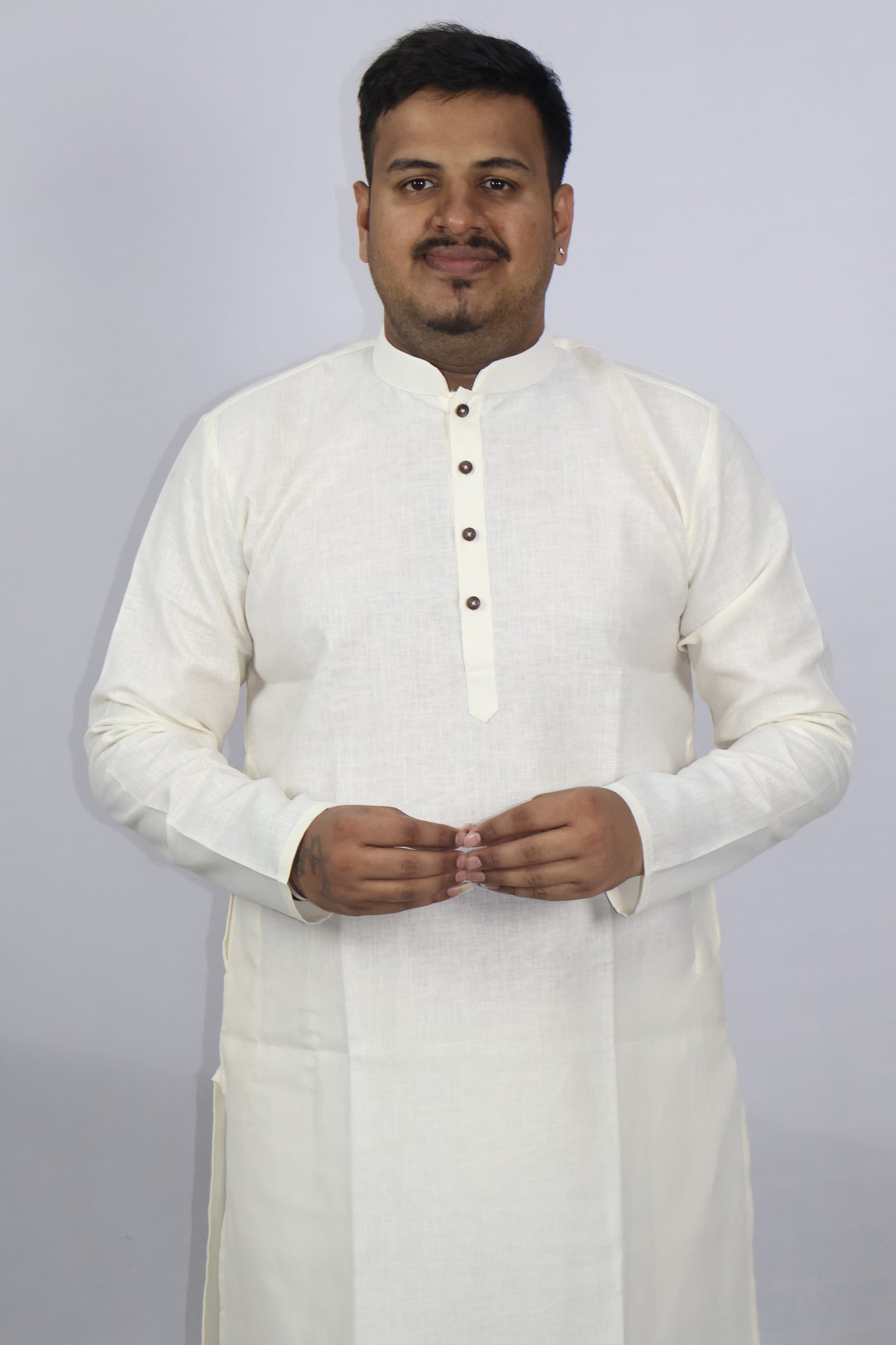 BLOSSOM MEN'S KURTA LIGHT CREAM