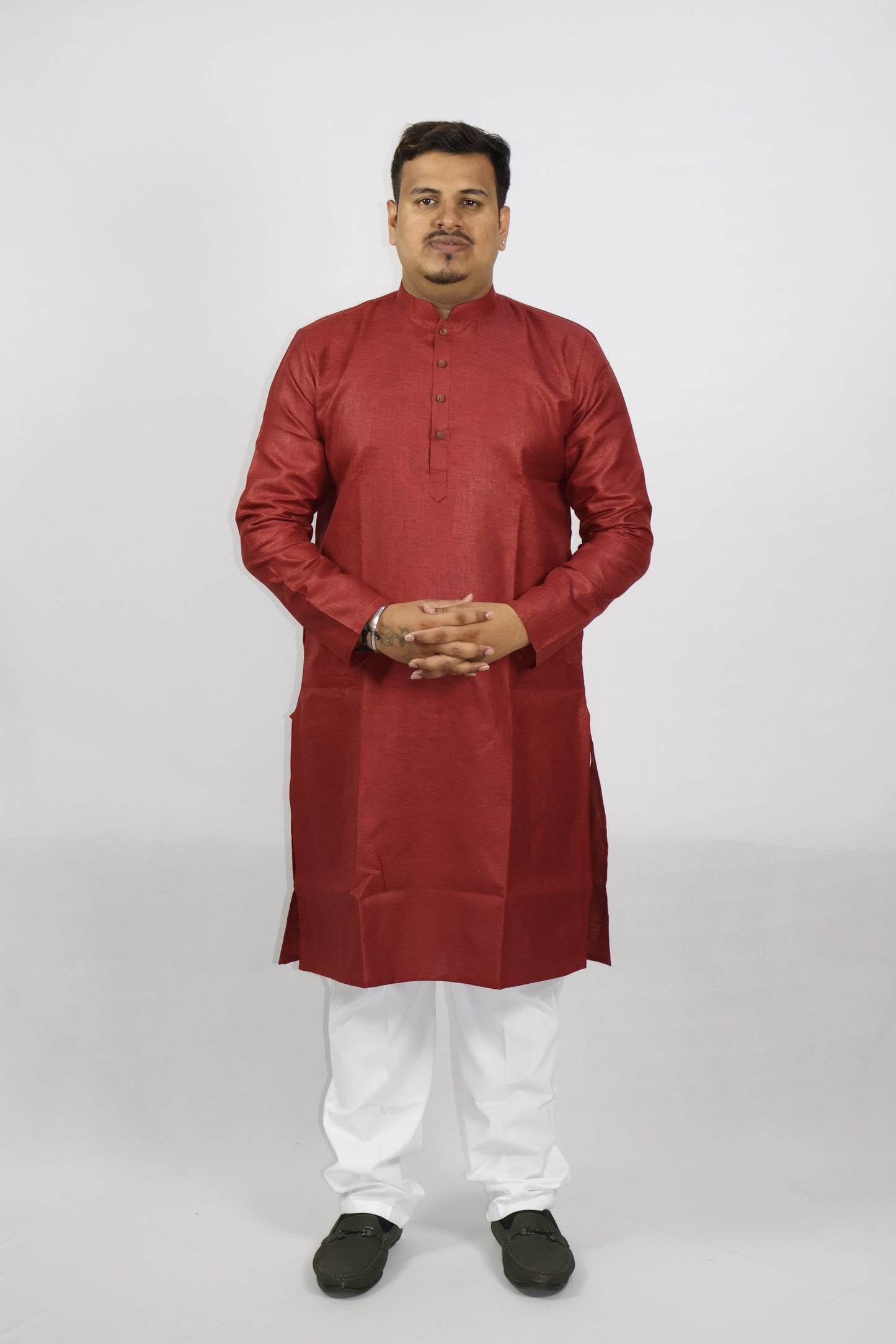 BLOSSOM MEN'S KURTA MARON