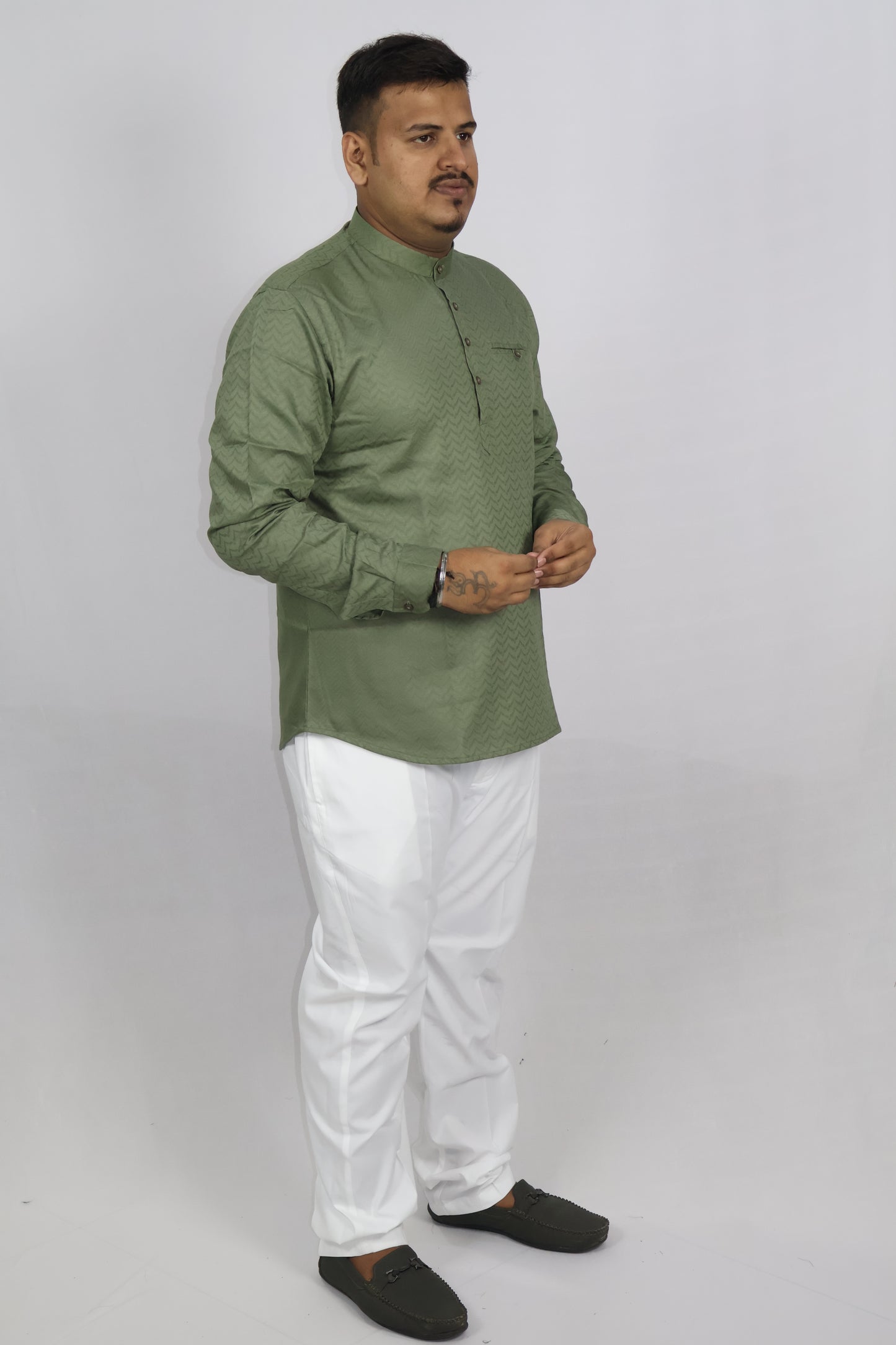 BHW SLUB 1 MEN'S FULL SLEEVE SHORT KURTA MEHENDI GREEN