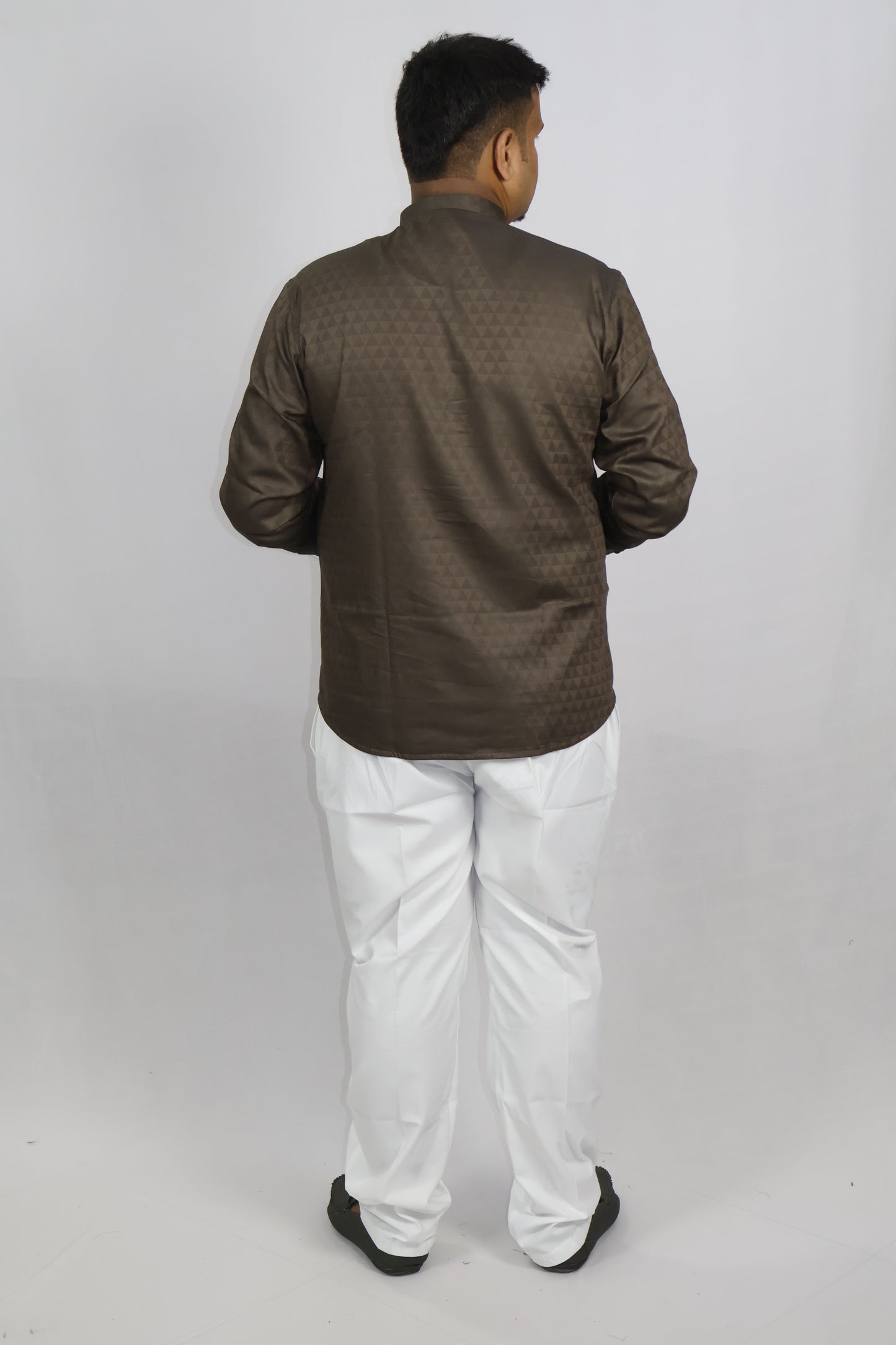 BHW CASATA MEN'S FULL SLEEVE SHORT KURTA BROWN