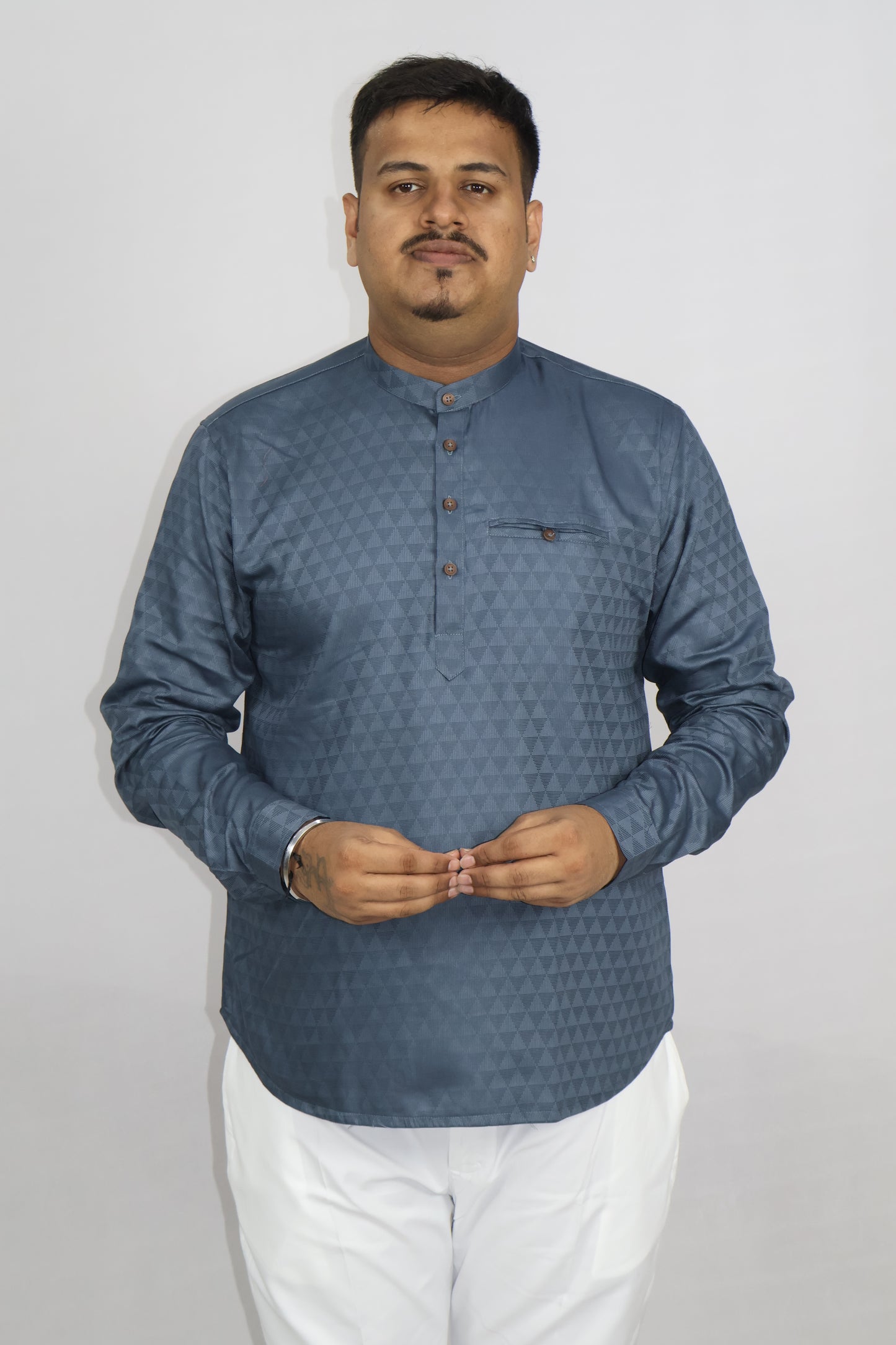BHW CASATA MEN'S FULL SLEEVE SHORT KURTA GREYISH BLUE