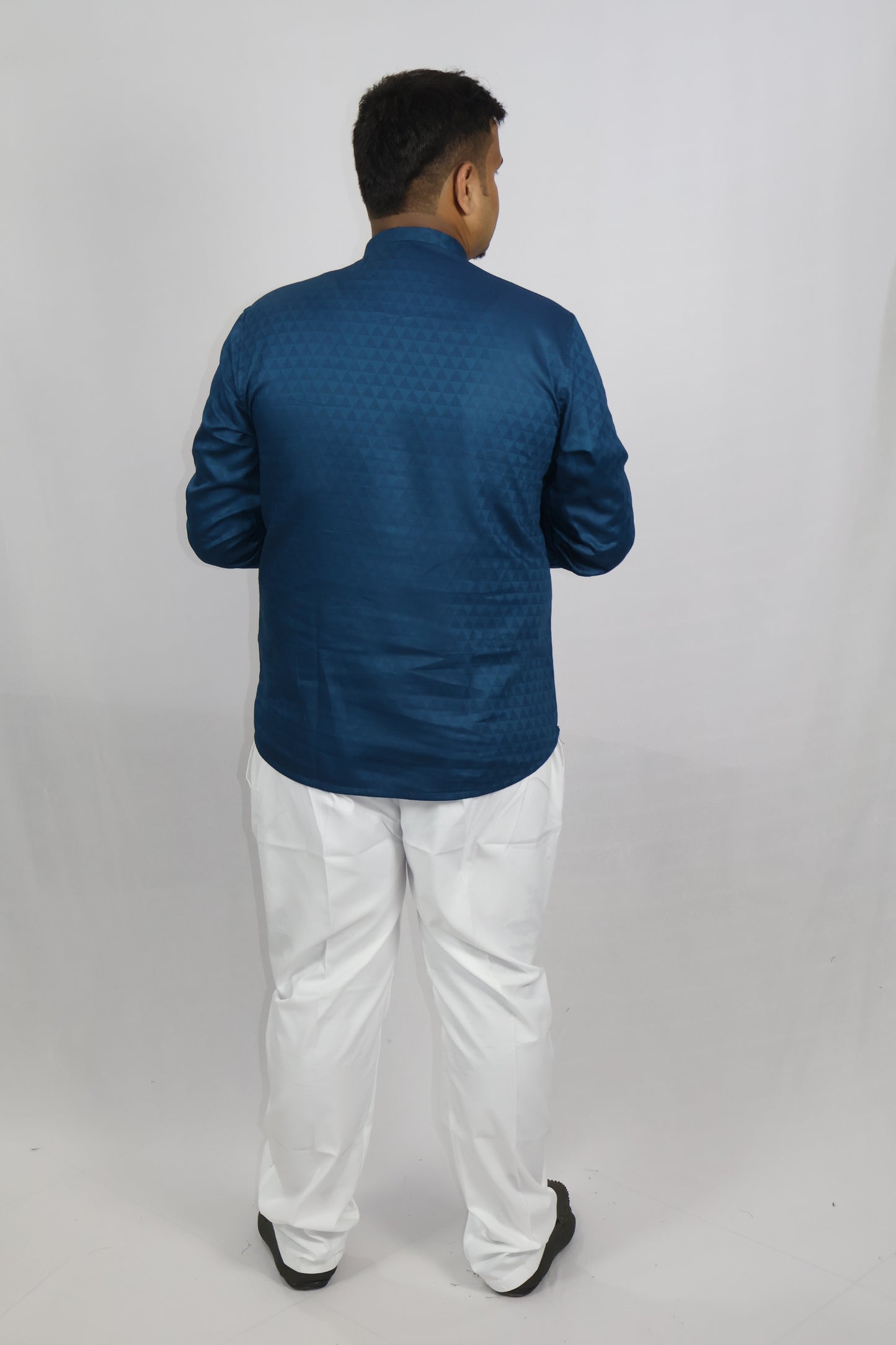 BHW CASATA MEN'S FULL SLEEVE SHORT KURTA PEACOCK BLUE
