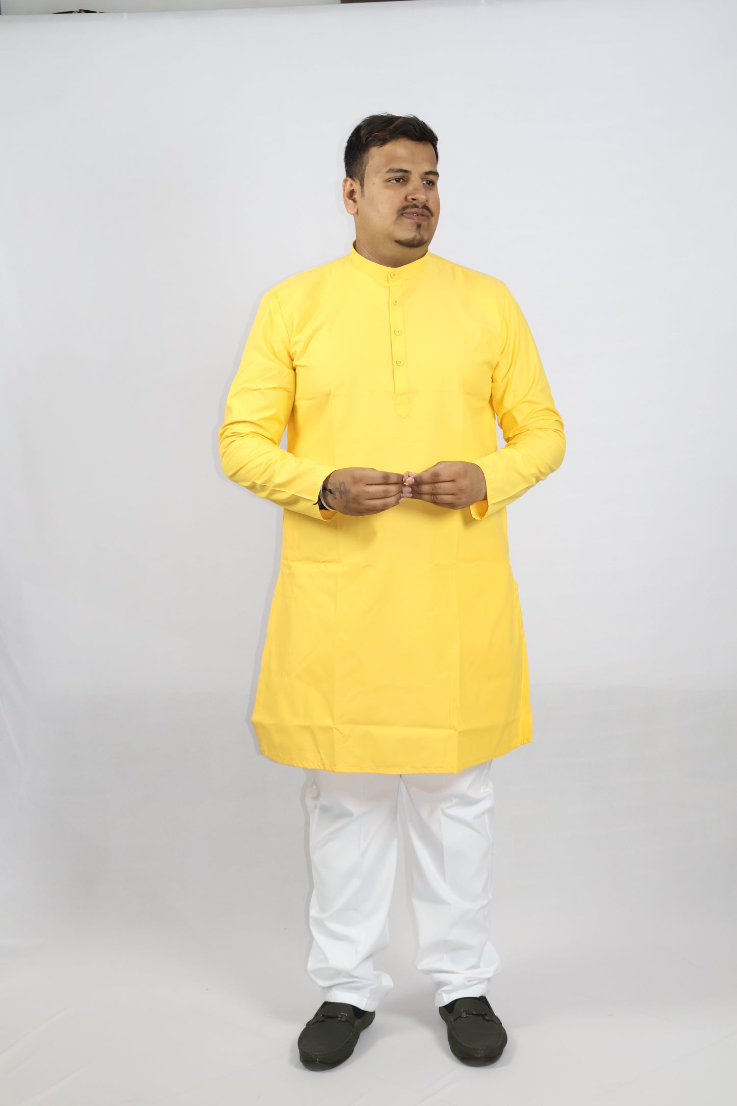 PLAIN MEN'S KURTA HALDI