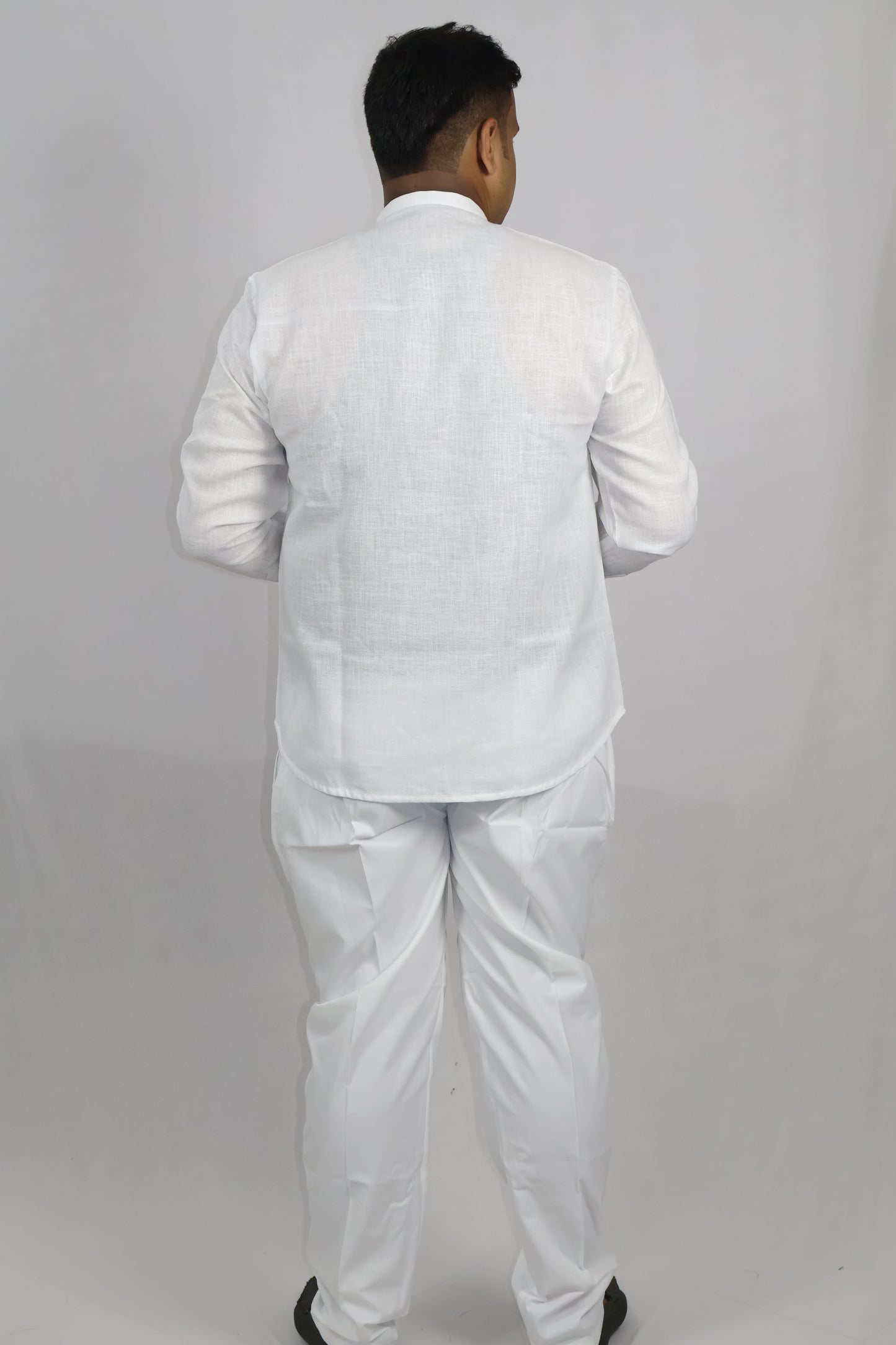 SHARPLINEN MEN'S FULL SLEEVE KURTA WHITE