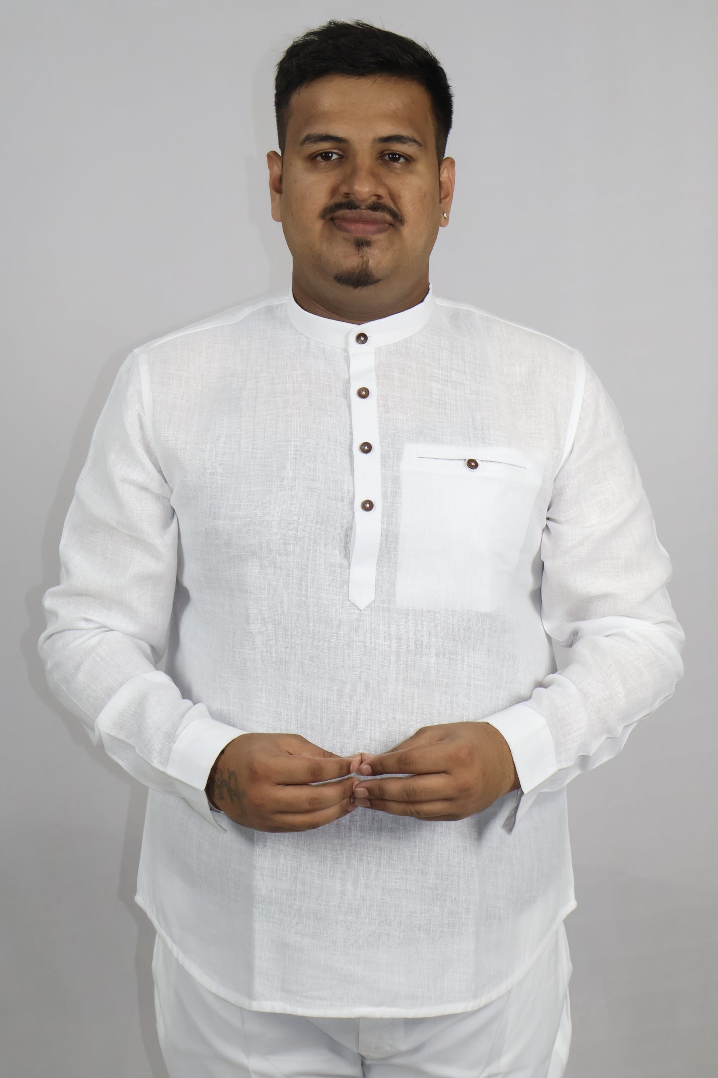 SHARPLINEN MEN'S FULL SLEEVE KURTA WHITE