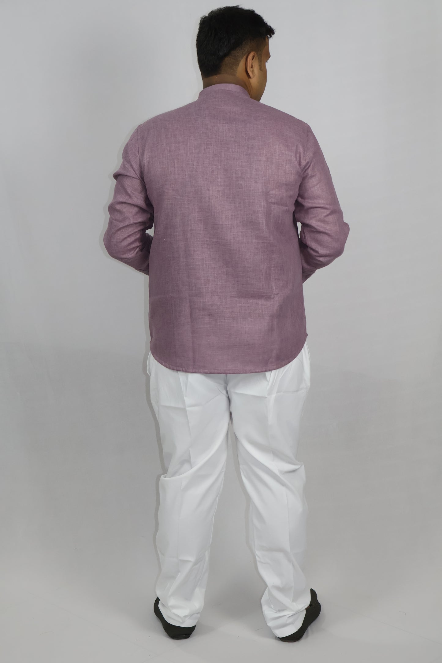SHARPLINEN MEN'S FULL SLEEVE KURTA DARK LAVENDER