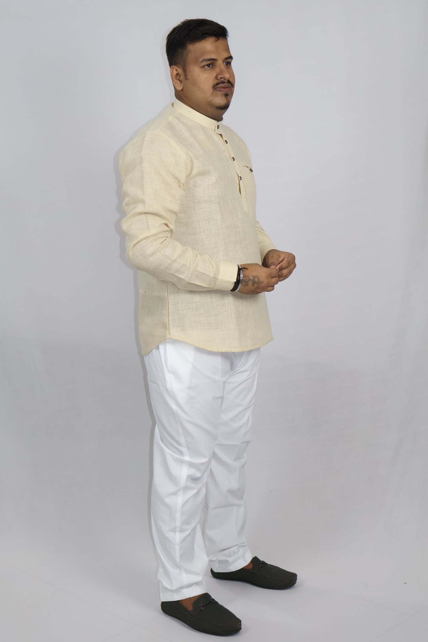 SHARPLINEN MEN'S FULL SLEEVE KURTA LIGHT BEIGE