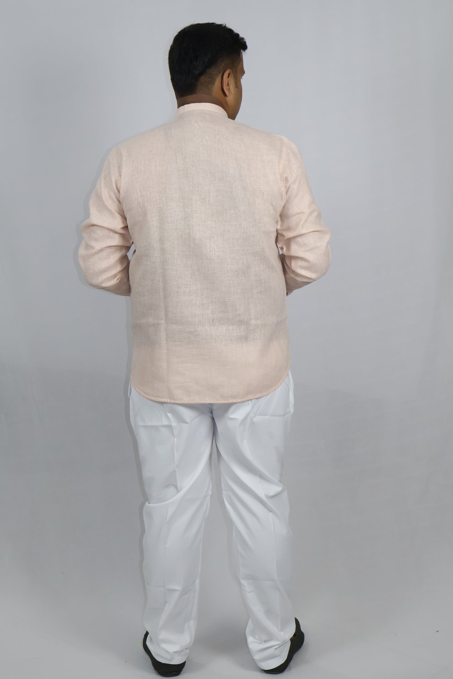 SHARPLINEN MEN'S FULL SLEEVE KURTA LIGHT PEACH