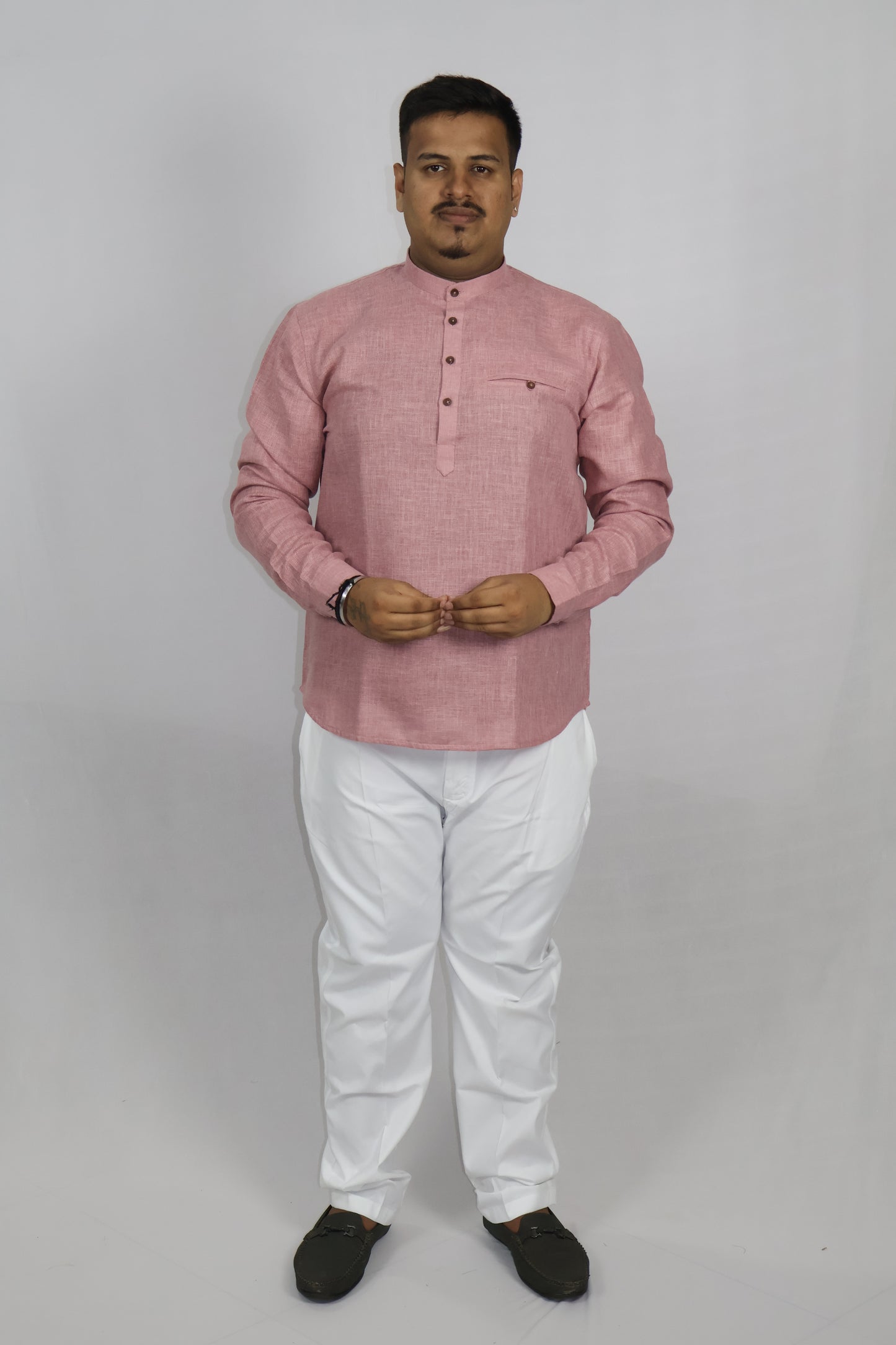 SHARPLINEN MEN'S FULL SLEEVE KURTA ONION