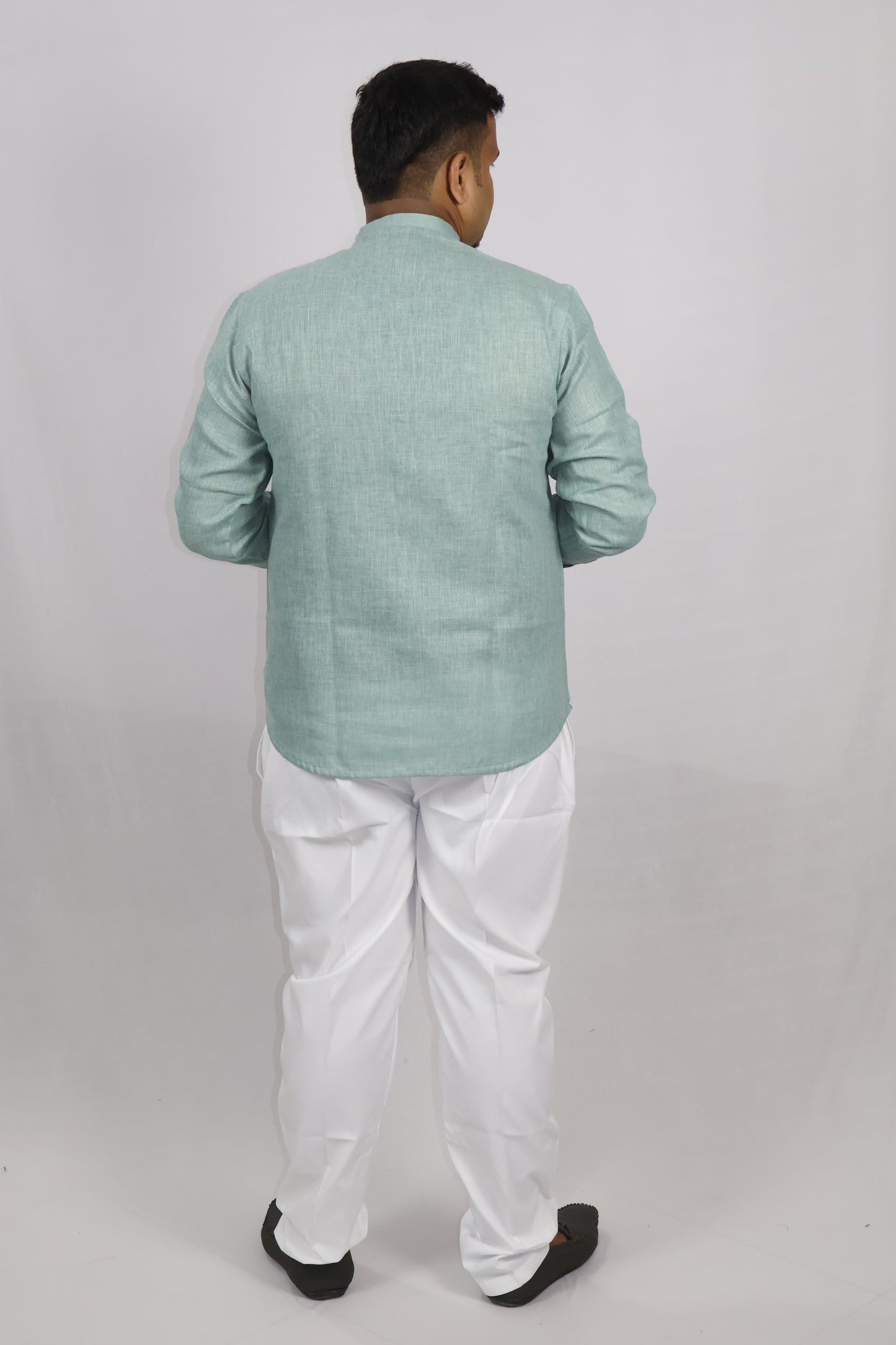 SHARPLINEN MEN'S FULL SLEEVE KURTA PISTA