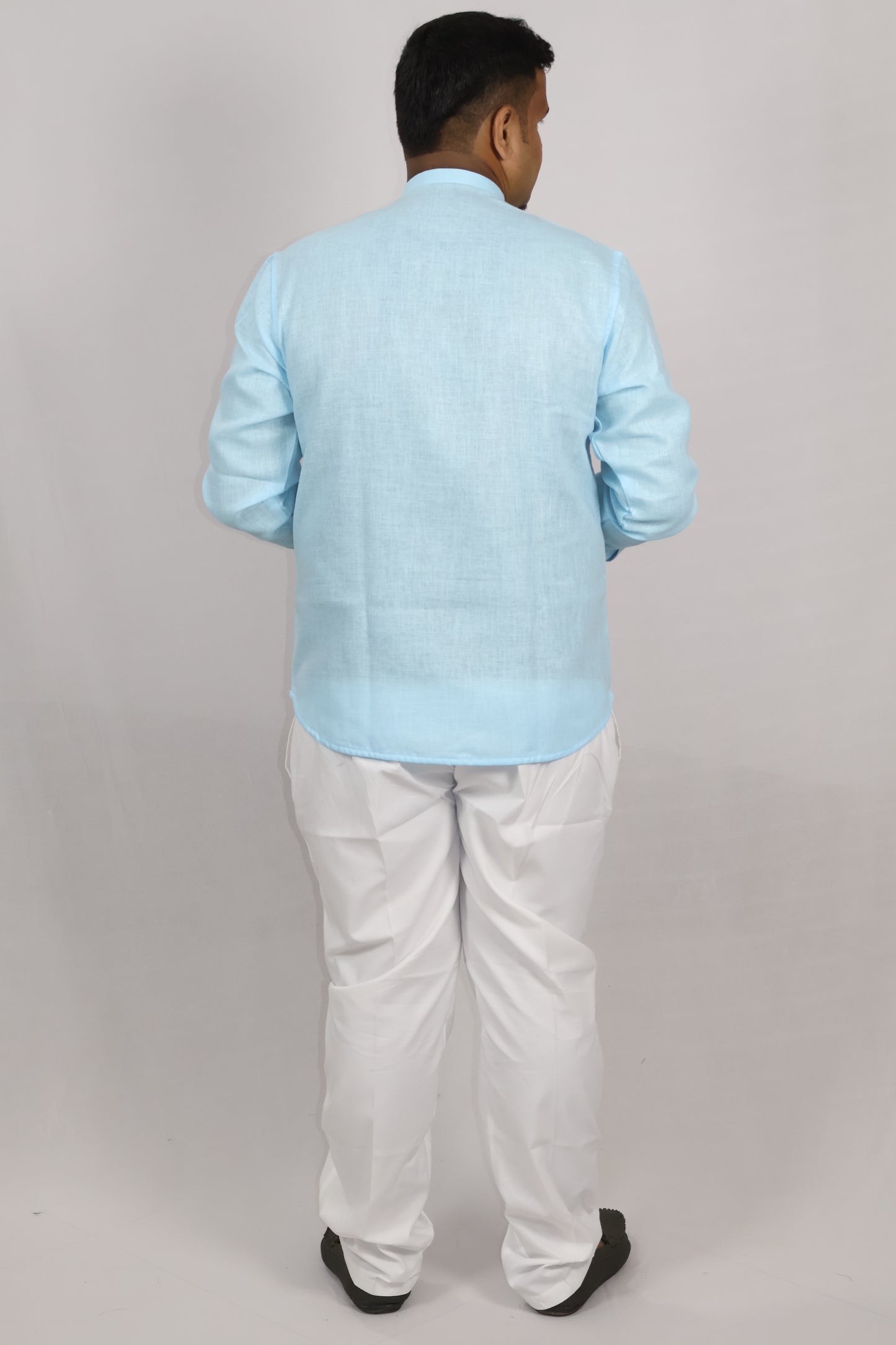 SHARPLINEN MEN'S FULL SLEEVE KURTA SKY BLUE