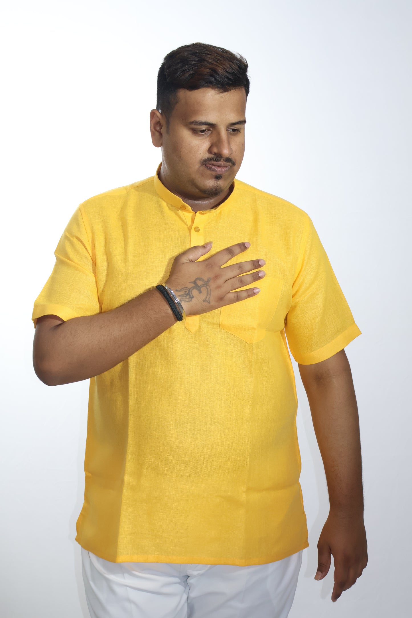 SHARPLINEN MEN'S HALF SLEEVE KURTA YELLOW