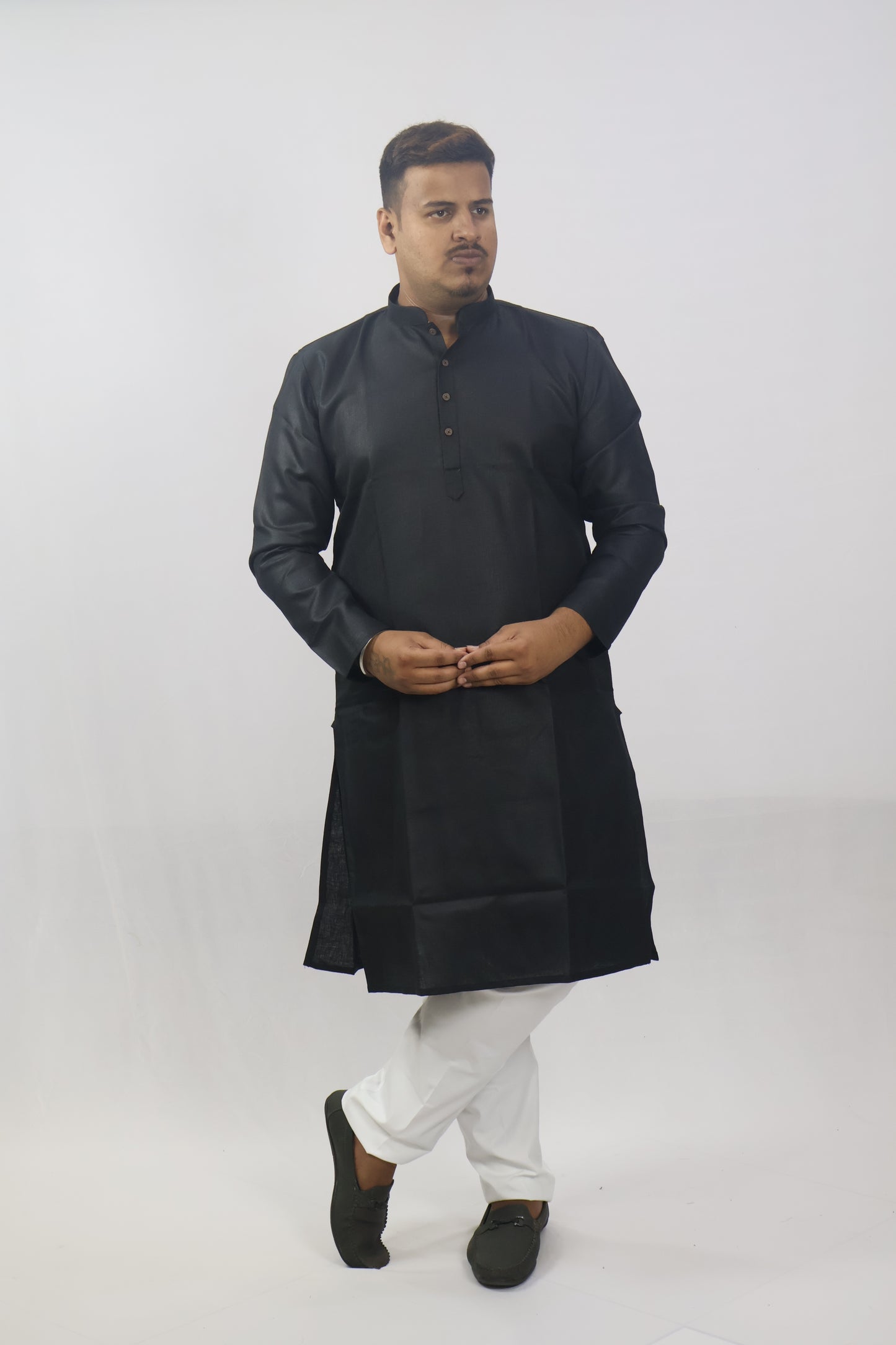 BLOSSOM MEN'S KURTA BLACK