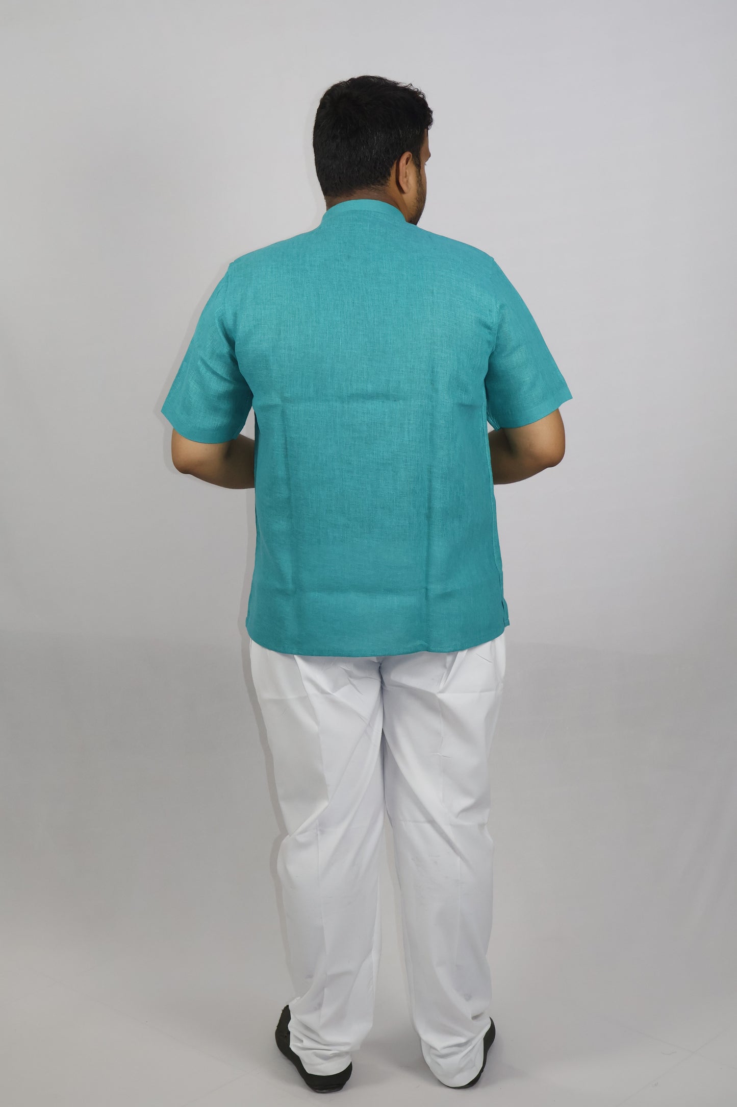 SHARPLINEN MEN'S HALF SLEEVE KURTA RAMA GREEN