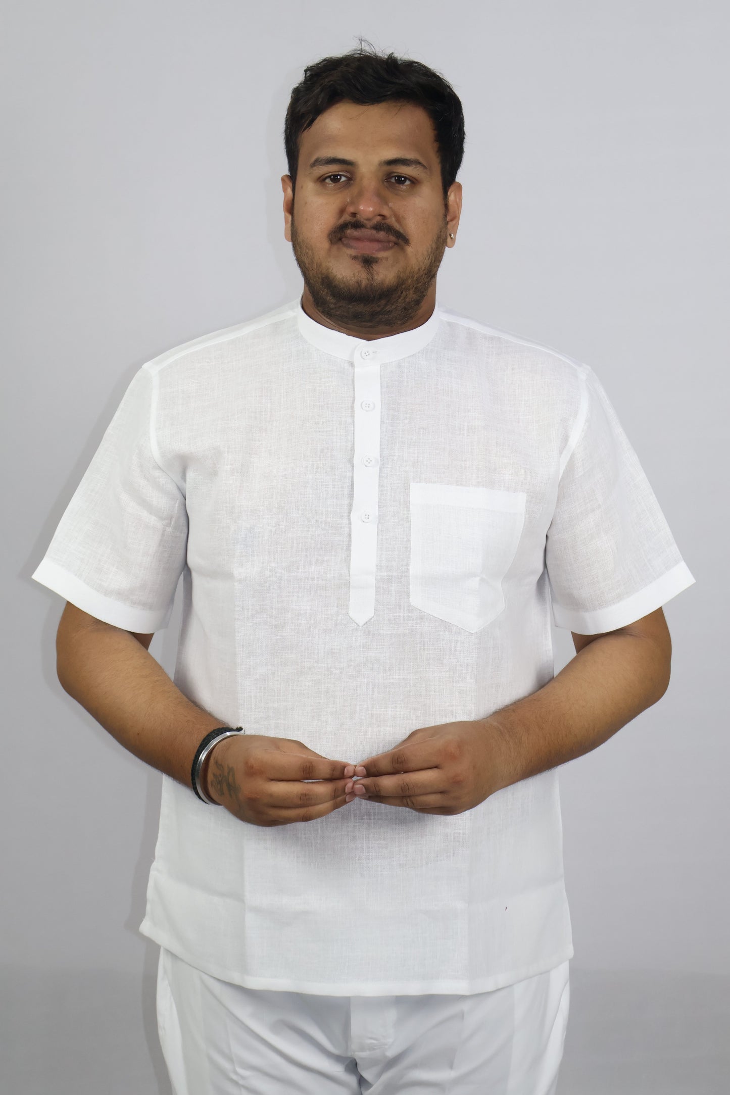 SHARPLINEN MEN'S HALF SLEEVE KURTA WHITE